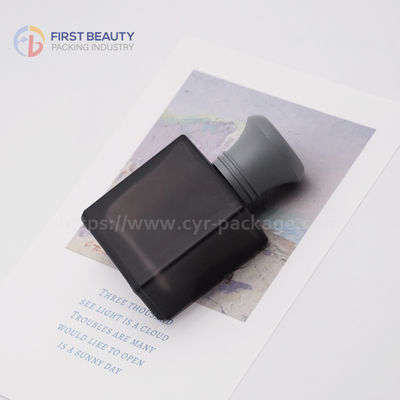 পারফিউম প্যাকেজিংয়ের জন্য চৌম্বকীয় সিলভার পারফিউম বোতল ক্যাপ